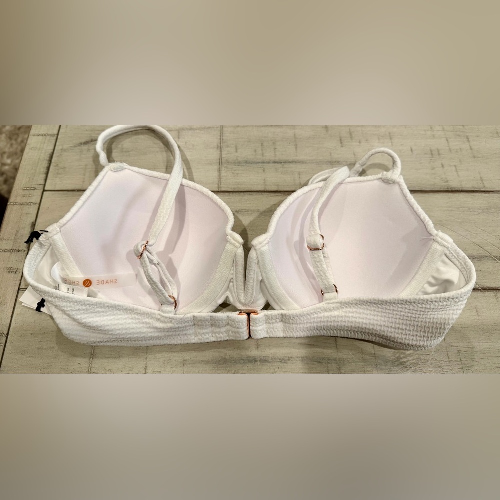 NWT Shade & Shore Women's Lightly Lined Ribbed V-Wire Bikini Top, 34B, White - Picture 2 of 5